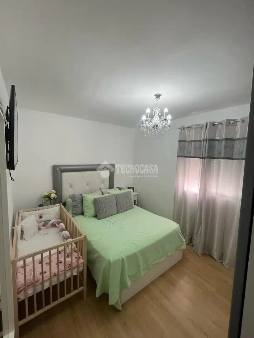Bedroom of Flat for sale in Málaga