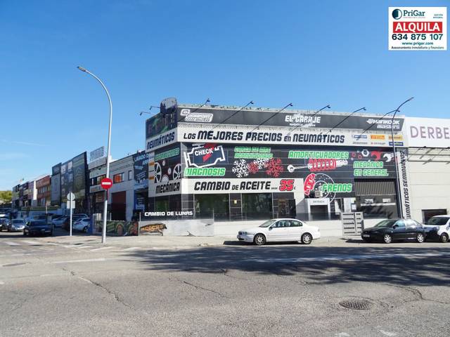 Nave industrial en Alquiler en Las Castañeras - Bulevar