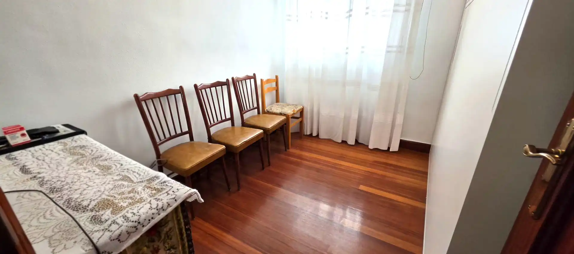 Dining room of Flat for sale in Bilbao   with Storage room, Furnished and Oven