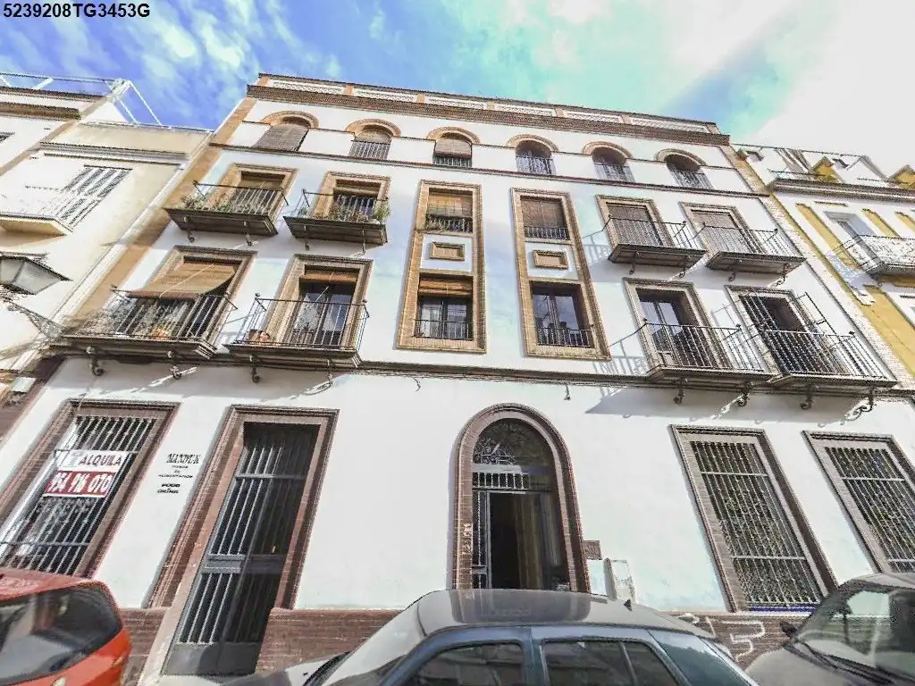 Vista exterior de Apartamento en venta en Sevilla con Terraza