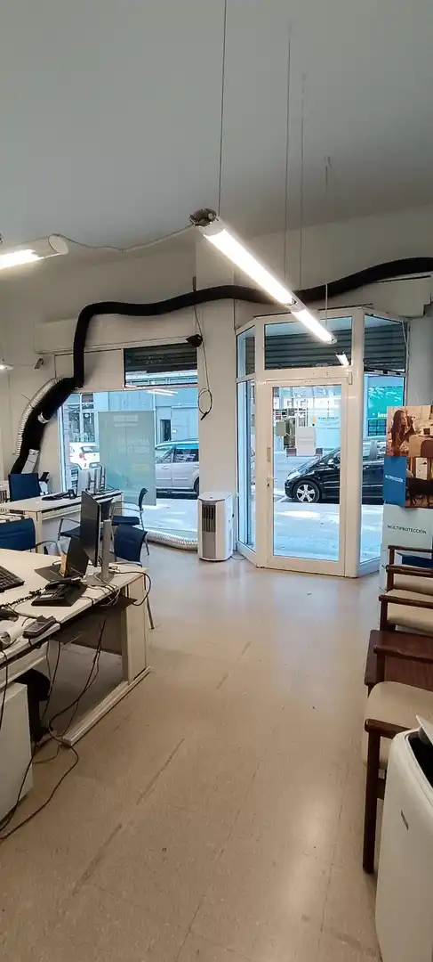 Business premises to rent in Via Europa - Parc Central, imagen 13