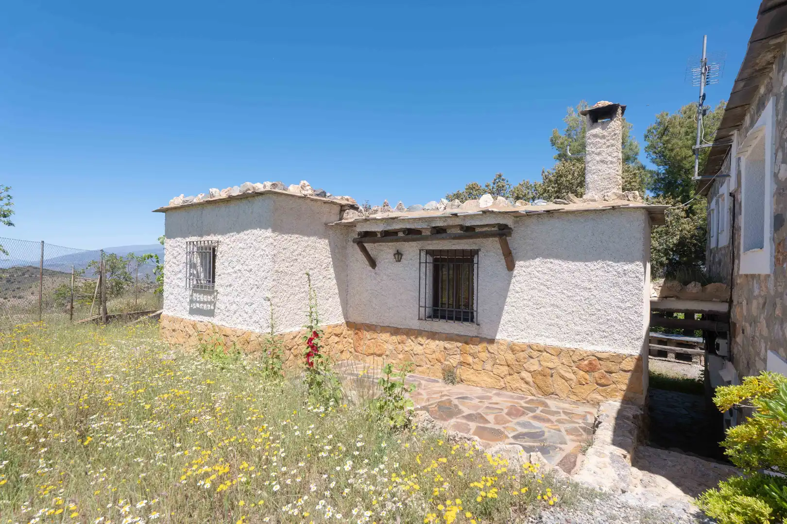 Vista exterior de Finca rústica en venda en Lobras amb Terrassa i Moblat