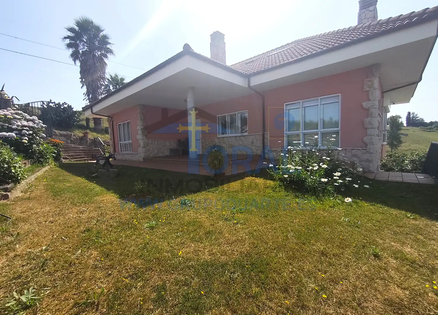 Jardí de Casa o xalet en venda en Siero amb Calefacció, Jardí privat i Parquet