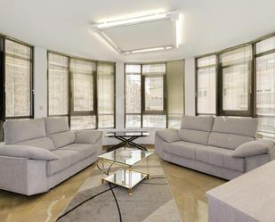 Living room of Flat for sale in  Granada Capital  with Washing machine