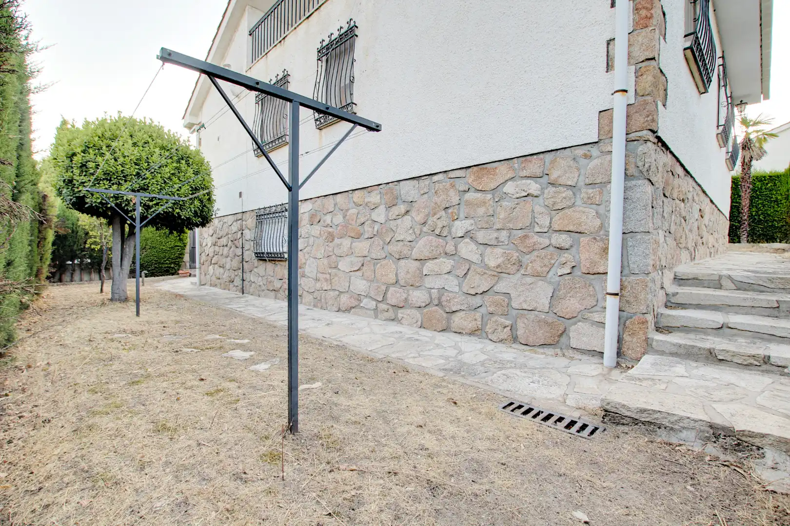 Vista exterior de Casa o chalet en venta en Colmenar del Arroyo con Calefacción, Jardín privado y Terraza
