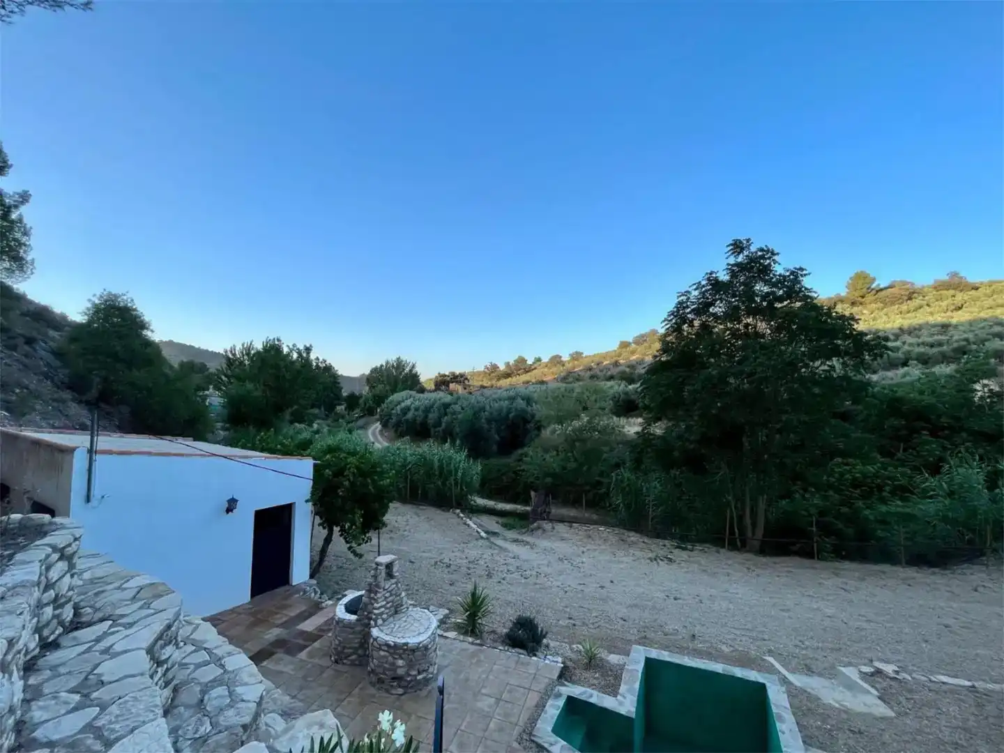 Vista exterior de Pis en venda en Loja amb Jardí privat, Traster i Piscina