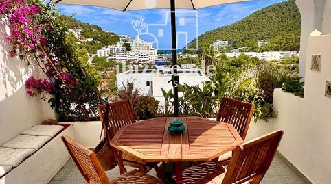 Precioso dúplex en Cala Llonga con vistas al mar