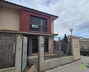 Casa adosada en venda a Calle Río Aragón, 31, Villafranca