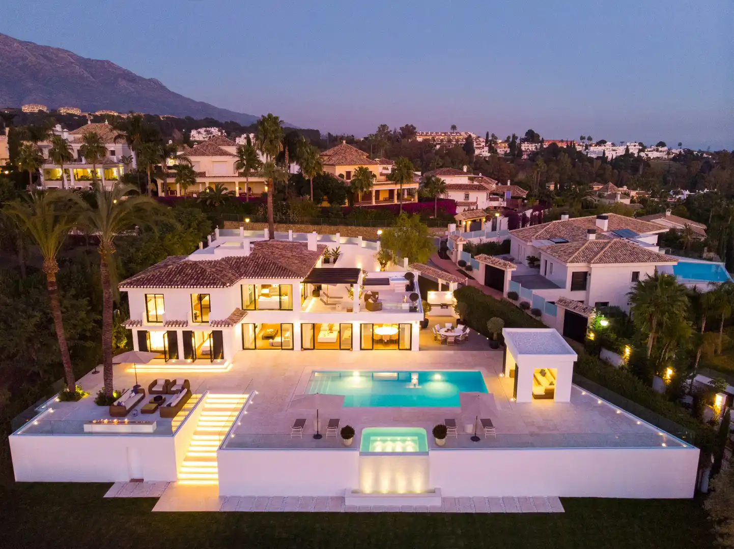 Maison avec piscine à vendre à Nueva Andalucía