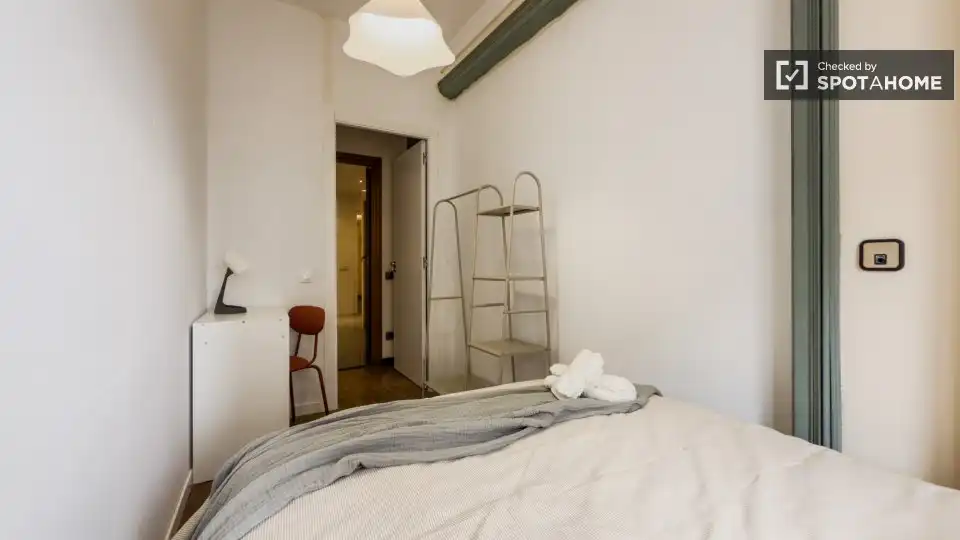 Habitació a Sant Gervasi i la Bonanova