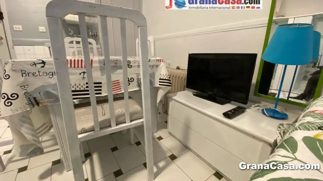 Habitación de Ático de alquiler en Granada con Aire acondicionado, Calefacción y Terraza