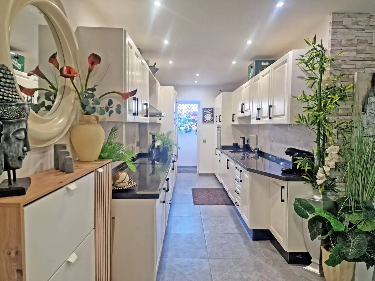 Piso con piscina en venta en Avenida España de Calahonda, imagen 5
