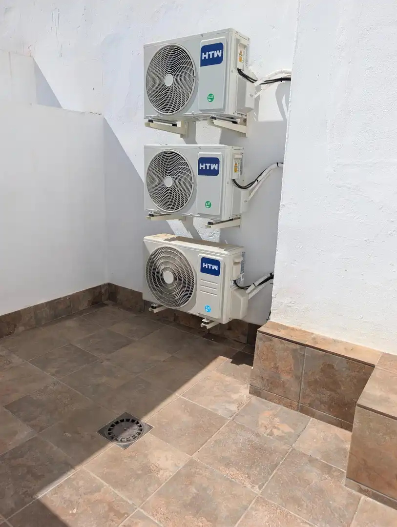 Balcony of Flat for rent in Sanlúcar la Mayor  with Air Conditioner, Heating and Furnished