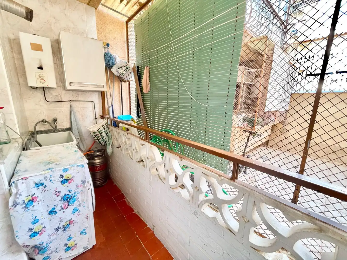 Terrasse von Erdgeschoss zur Miete in San Pedro del Pinatar mit Möbliert, Waschmaschine und Mikrowelle