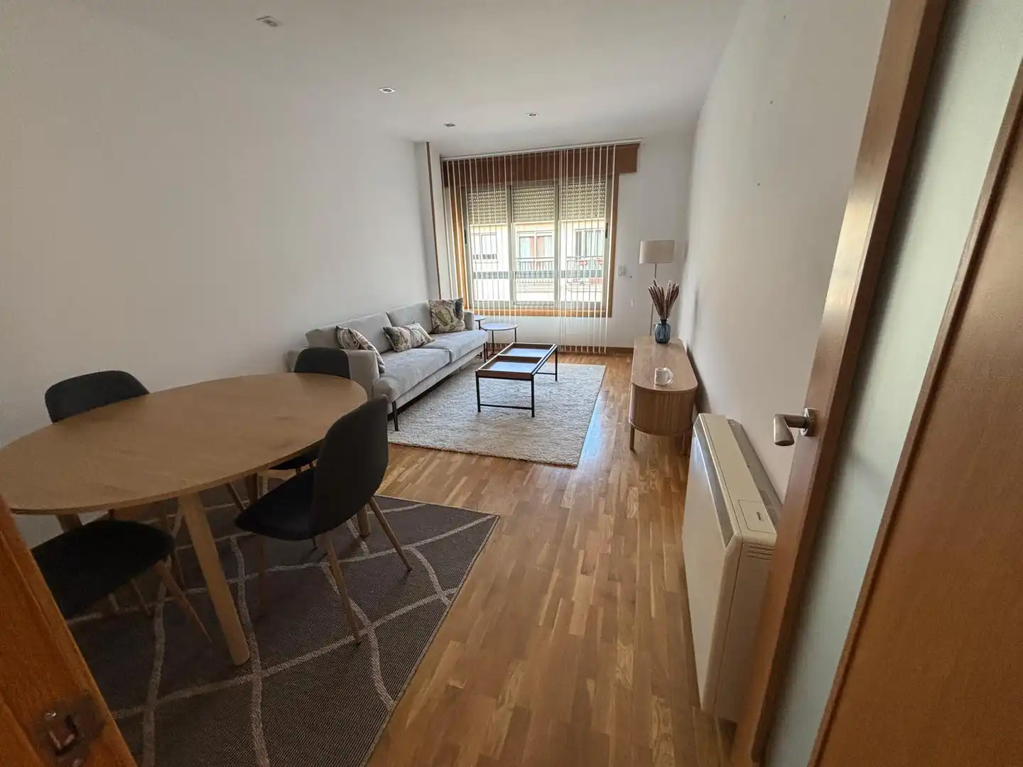 Flat with lift to rent in Rúa das Ondas