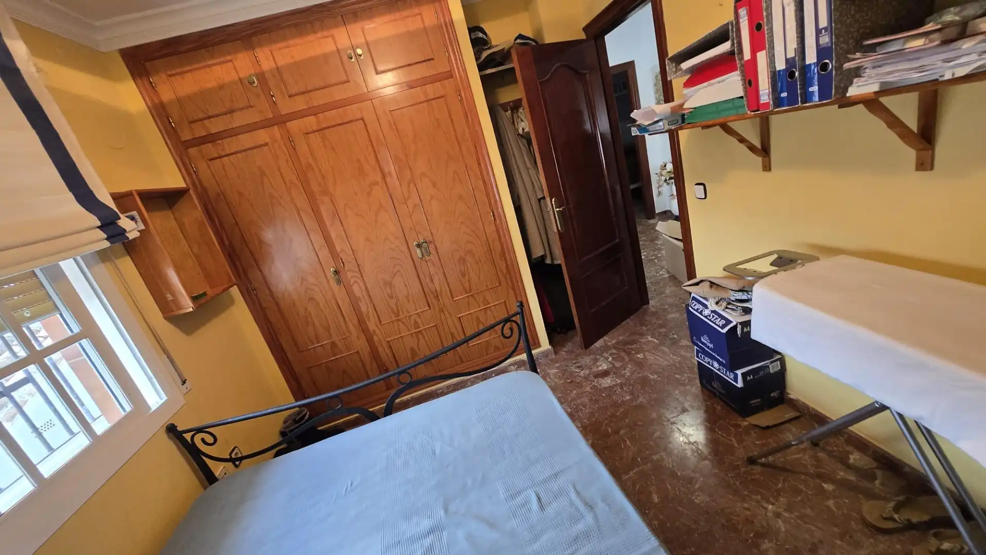 Schlafzimmer von Haus oder Chalet zum Verkauf in Alhaurín de la Torre mit Klimaanlage, Privatgarten und Terrasse