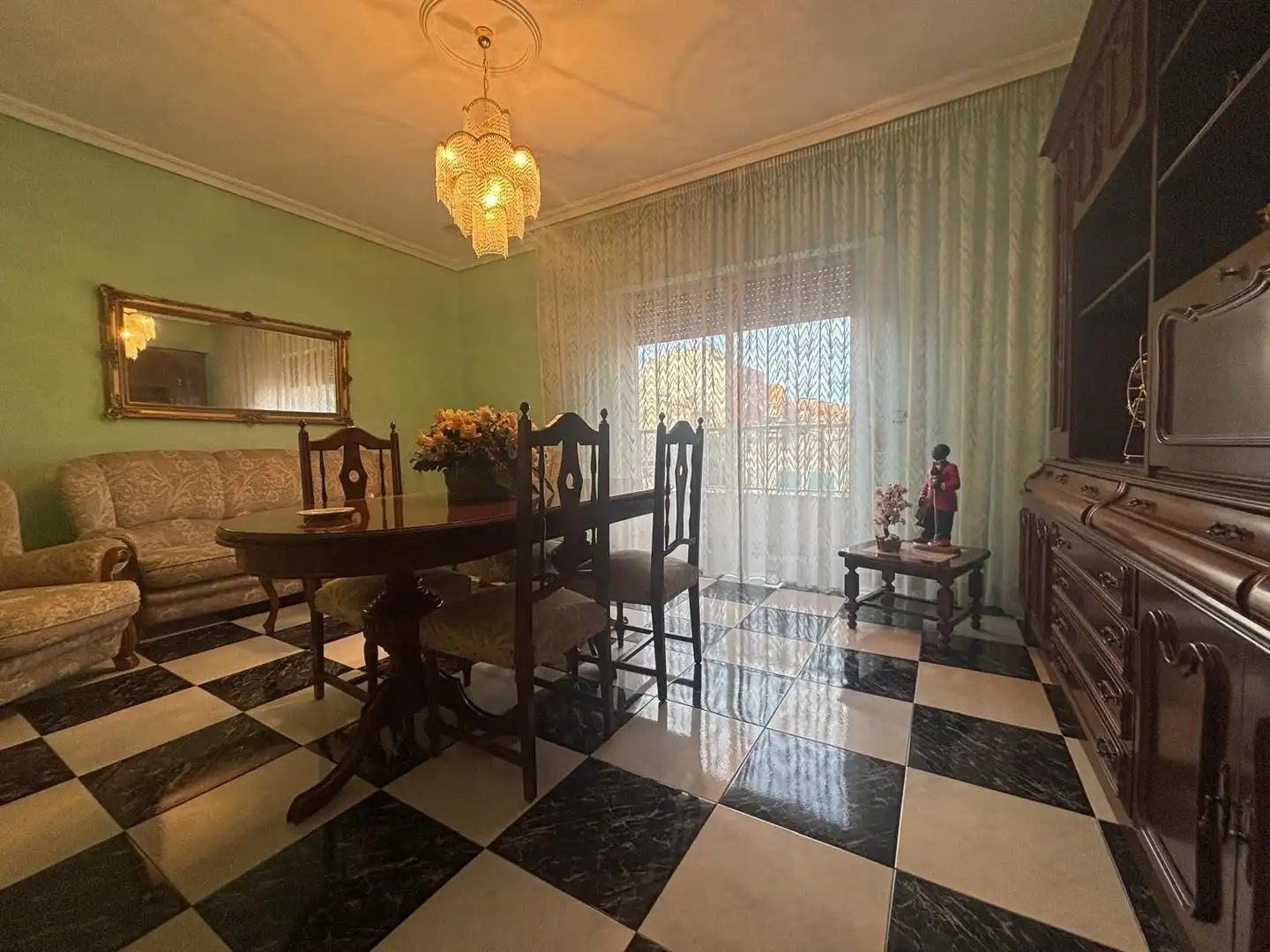 Comedor de Casa o chalet en venta en Casco Urbano