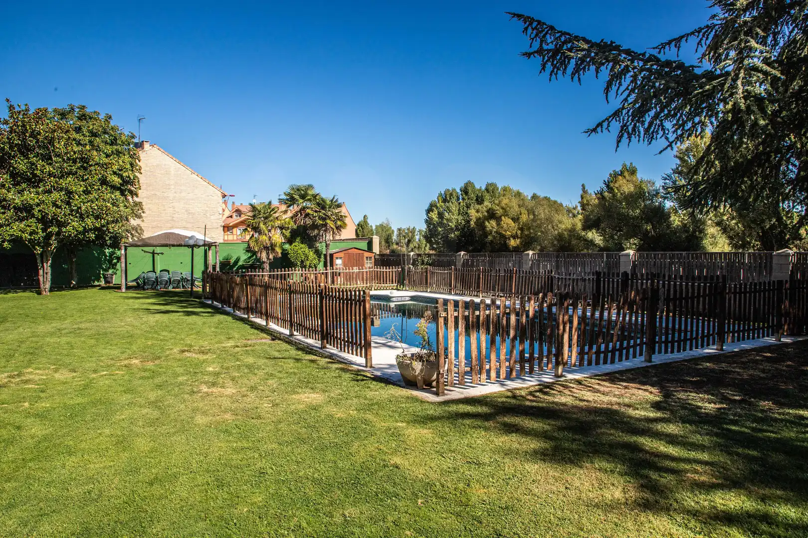 Piscina de Casa o chalet en venta en San Andrés del Rabanedo con Calefacción y Piscina