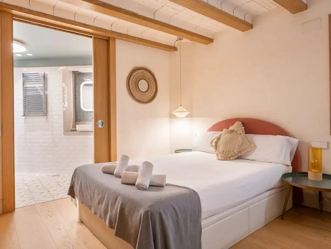 Planta baja en venta en P.º del Rey, Argüelles