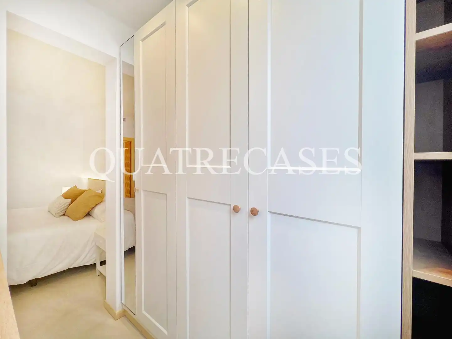 Habitación de Piso en venta en Barcelona con Aire acondicionado, Calefacción y Amueblado