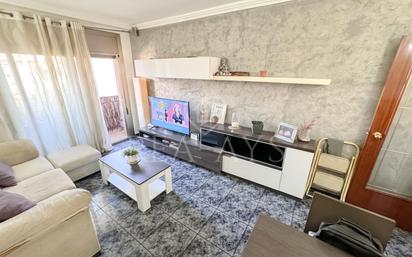 Living room of Flat for sale in Sant Vicenç Dels Horts  with Air Conditioner, Heating and Terrace