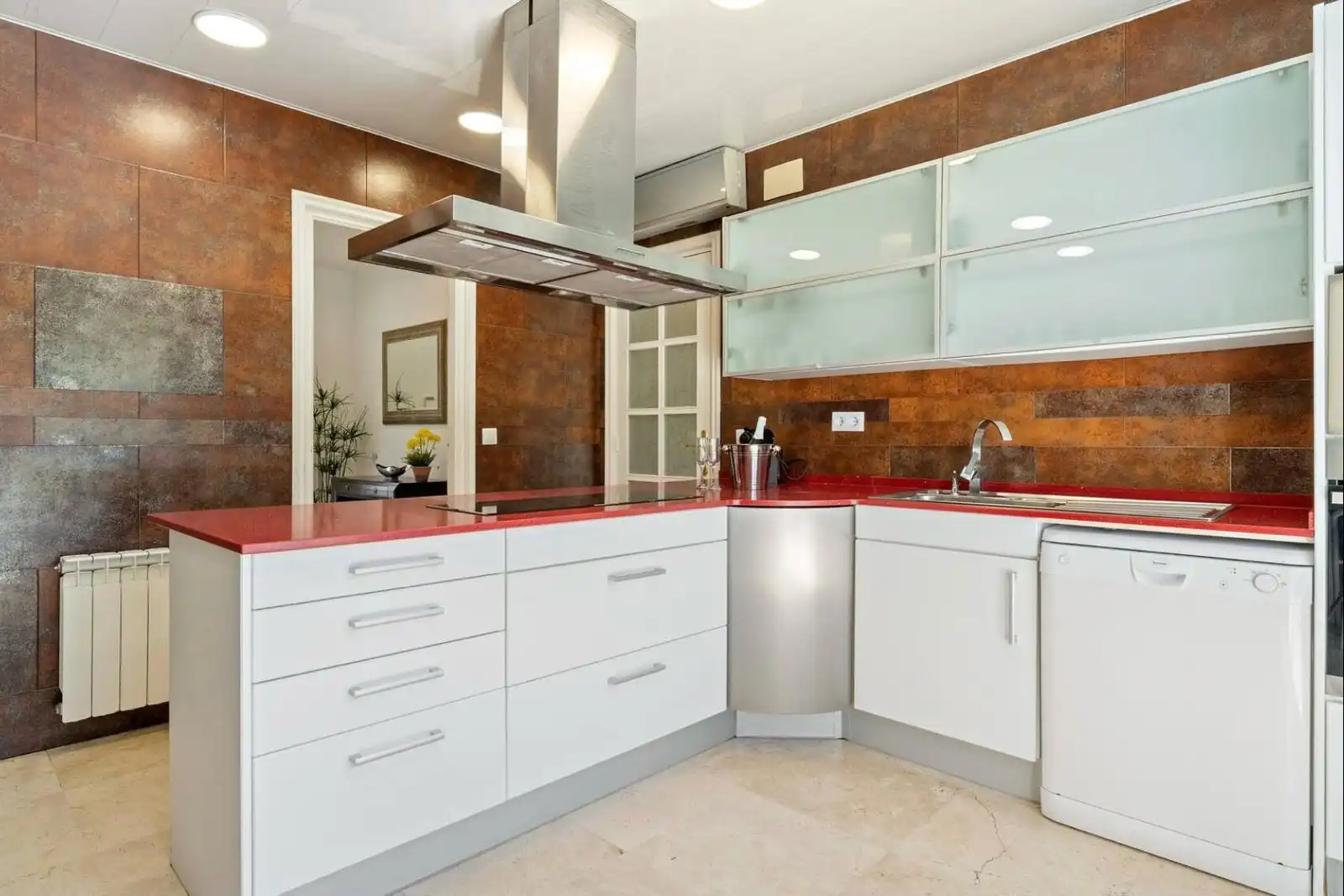 Chalet con terraza en venta en Carrer Gregal 9, imagen 9