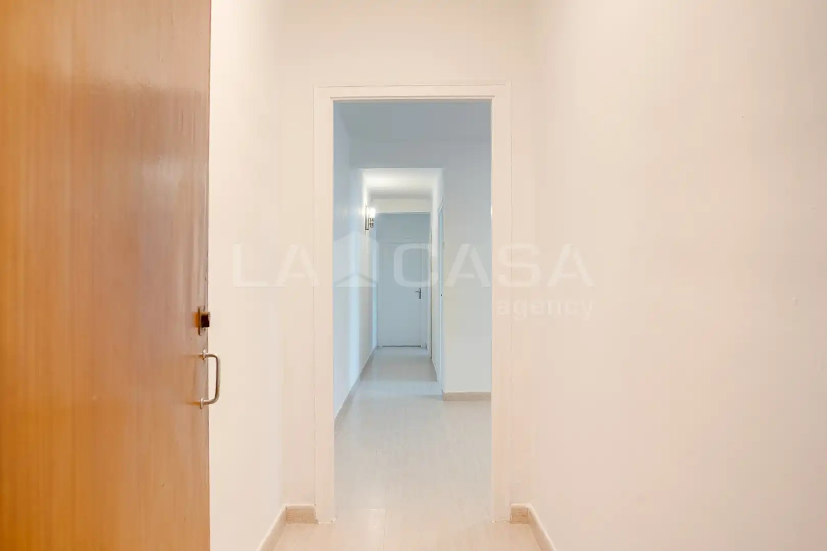 Flat for sale in Cornellà de Llobregat  with Heating