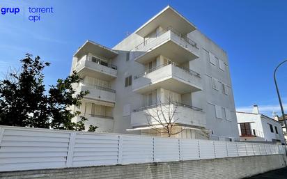 Vista exterior de Pis en venda en L'Estartit amb Aire condicionat, Terrassa i Moblat