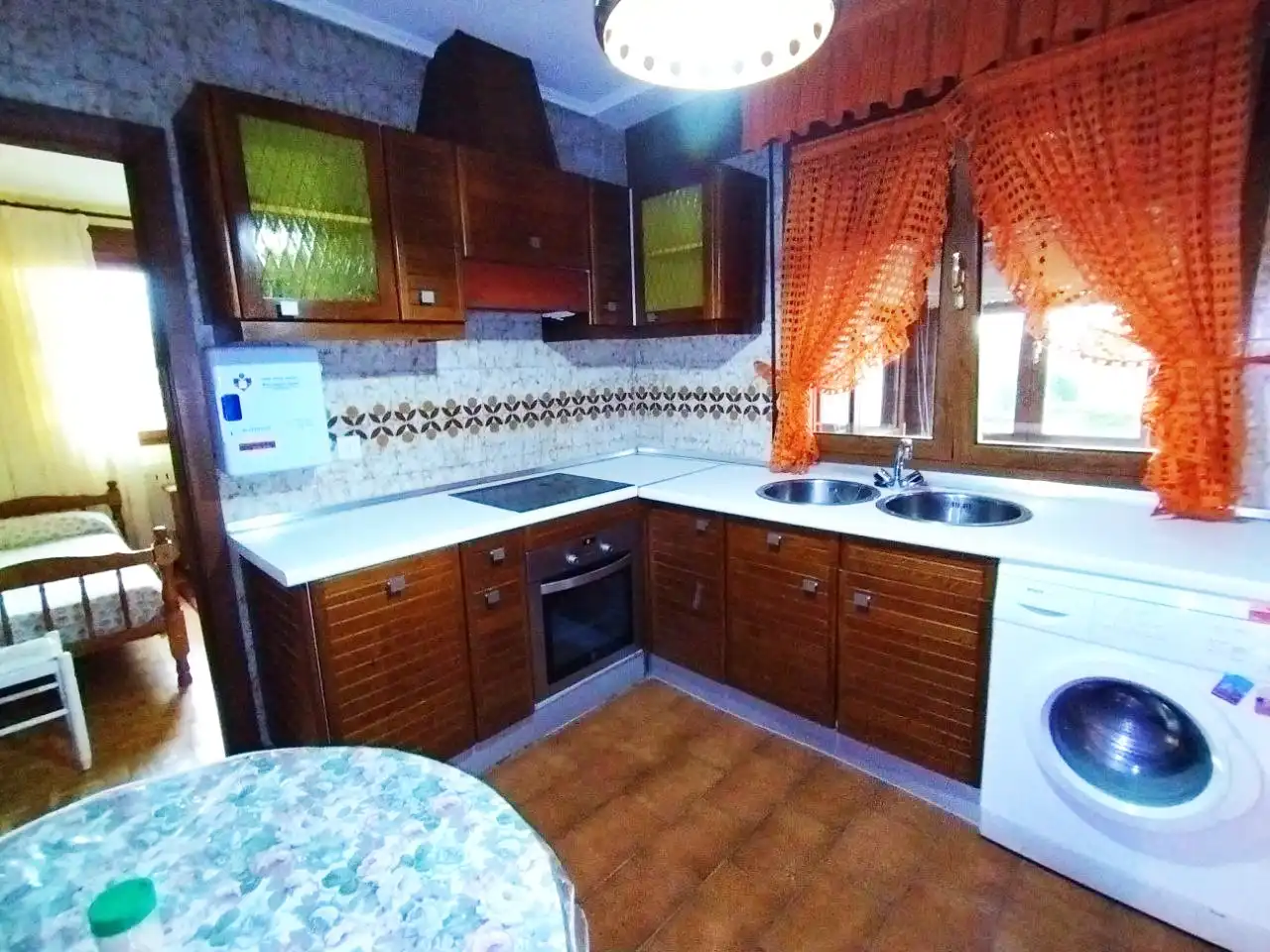Cocina de Casa o chalet de alquiler en Medina de Pomar con Calefacción, Jardín privado y Terraza