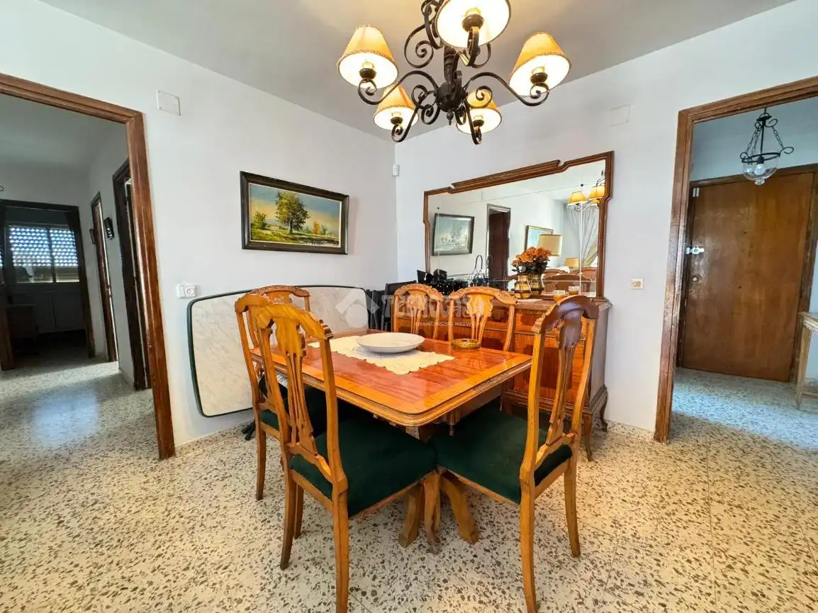 Comedor de Piso en venta en Fuengirola con Balcón