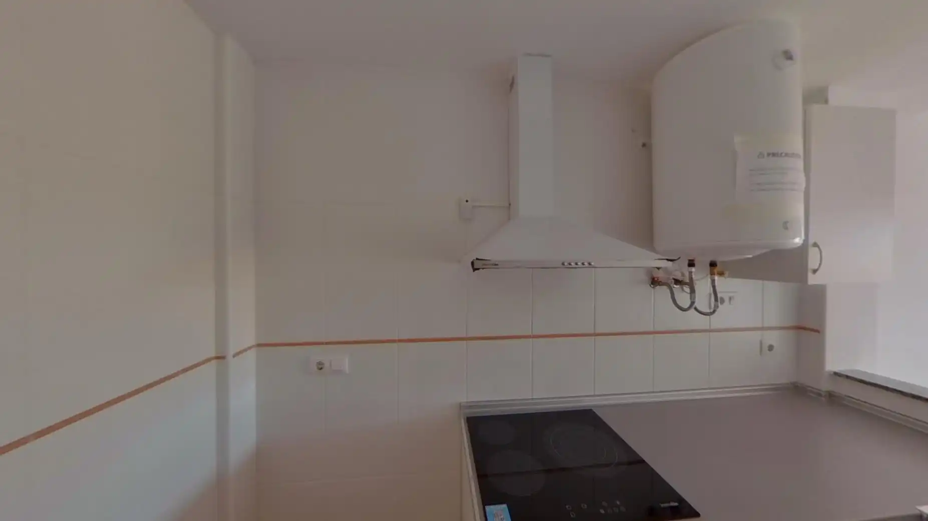 Flat with terrace for sale in Calle SAN CRISTOBAL 4, imagen 3