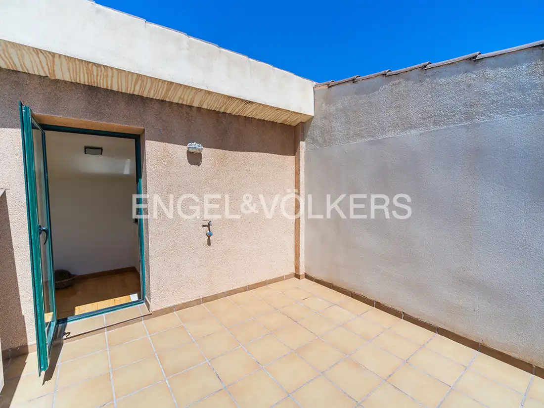Balcony of Detached homes for rent in Alicante / Alacant  with Air Conditioner, Heating and Private garden