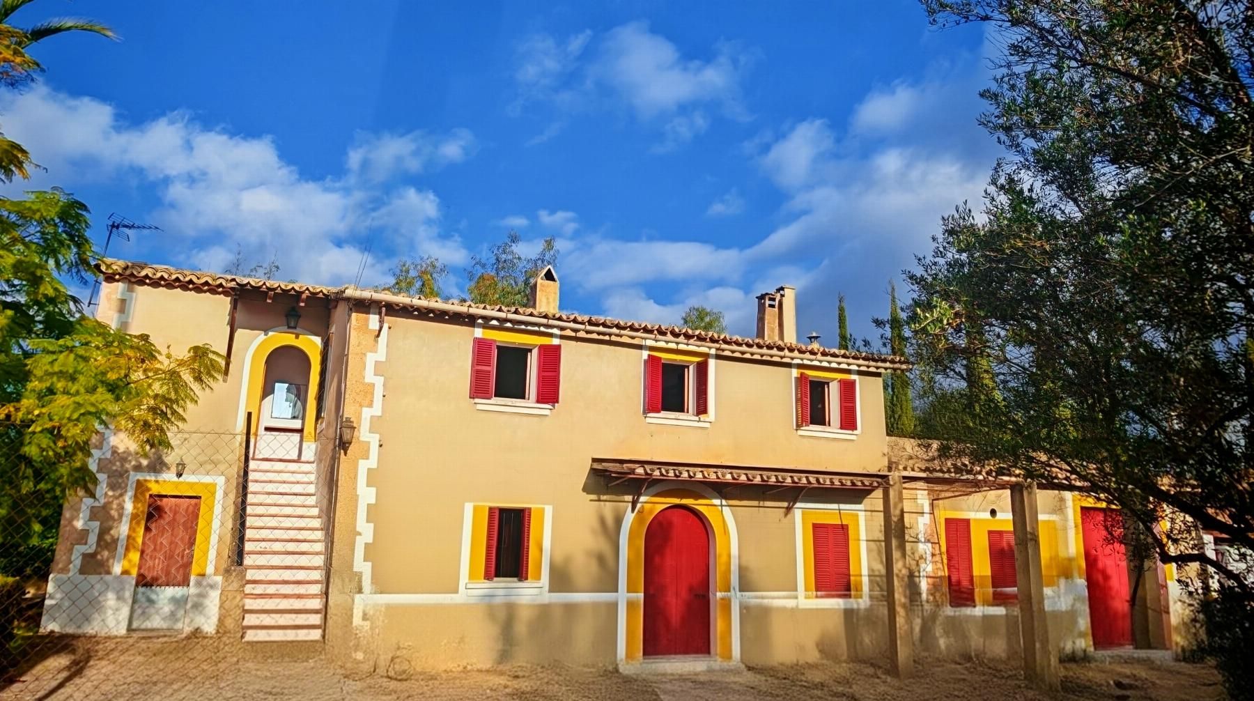 Exterior view of Country house for sale in  Palma de Mallorca  with Balcony