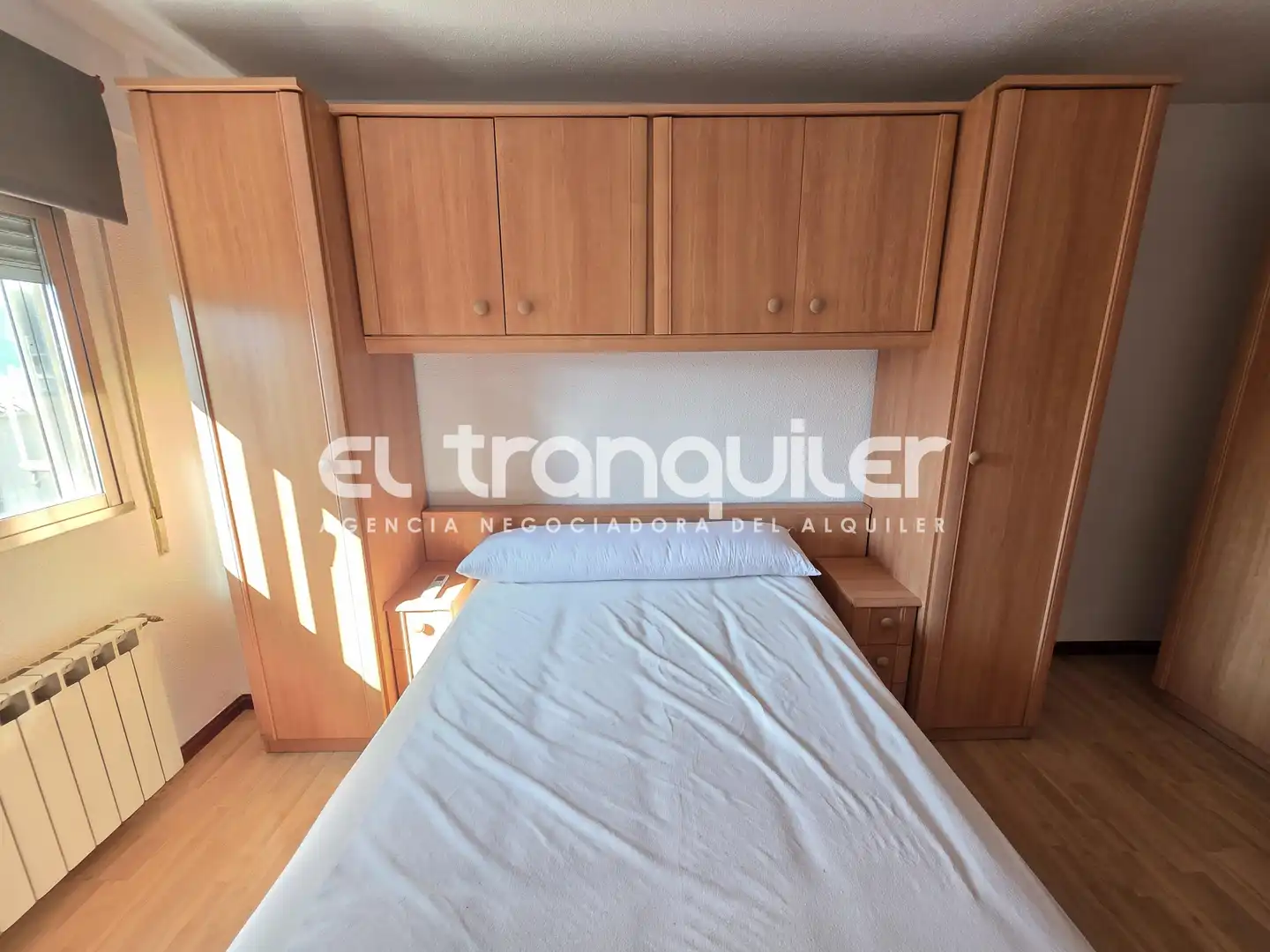Bedroom of Flat for rent in Madrid  with Air Conditioner, Terrace and Furnished