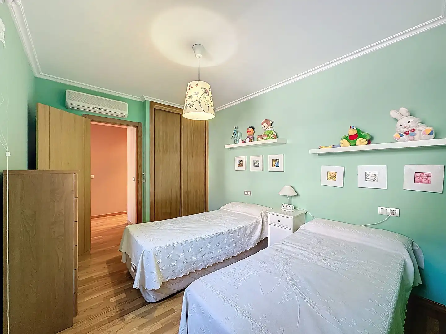 Habitación de Piso en venta en Sanxenxo con Aire acondicionado, Calefacción y Terraza