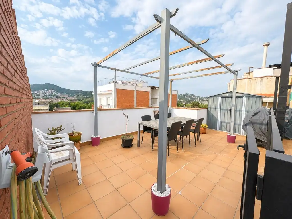 Flat with lift for sale in Calle Illes Canaries