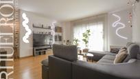 Living room of Flat for sale in  Barcelona Capital  with Air Conditioner, Heating and Furnished