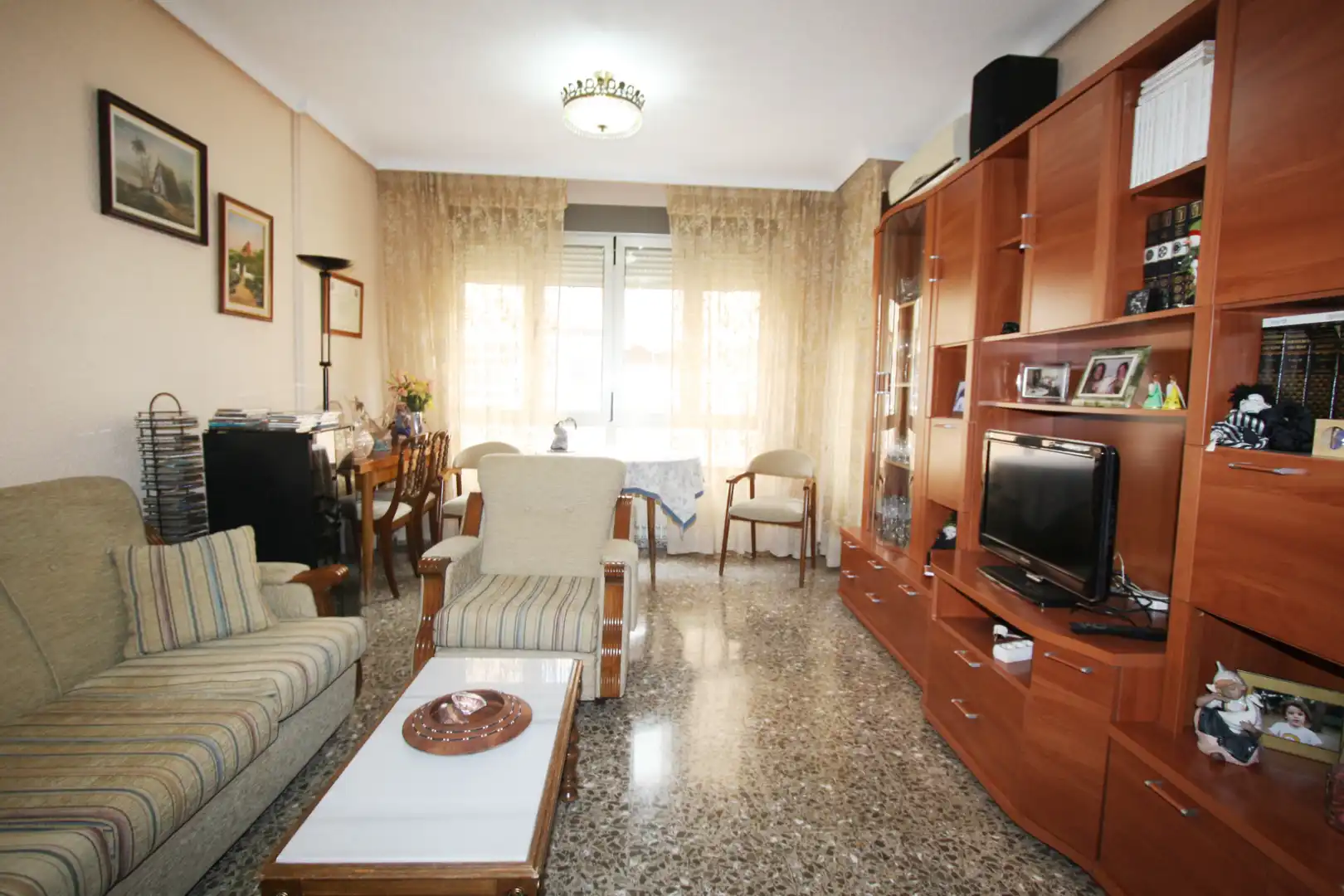 Sala de estar de Piso en venta en  Albacete Capital con Aire acondicionado, Calefacción y Trastero