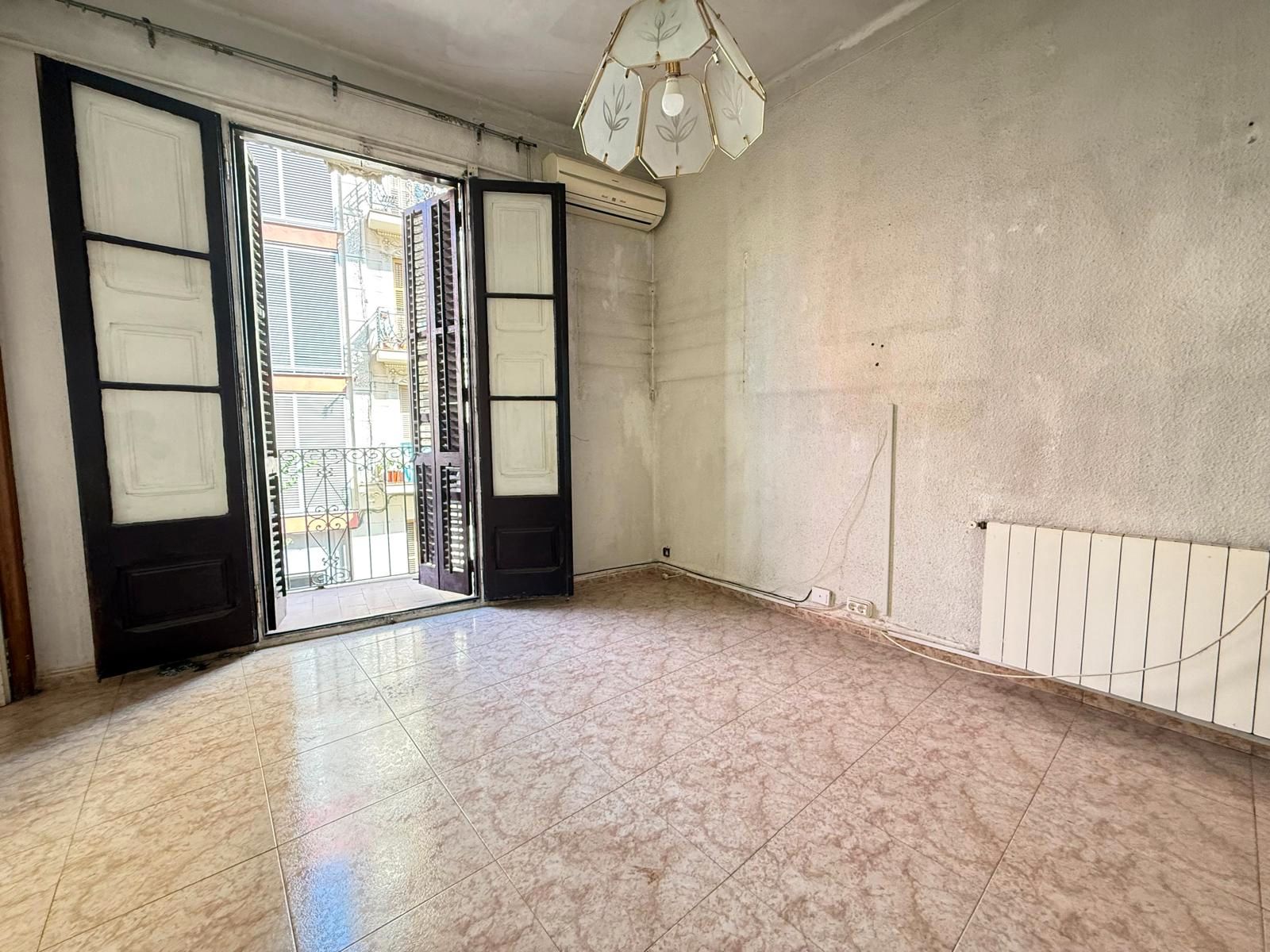 Bedroom of Flat for sale in  Barcelona Capital  with Air Conditioner, Heating and Terrace