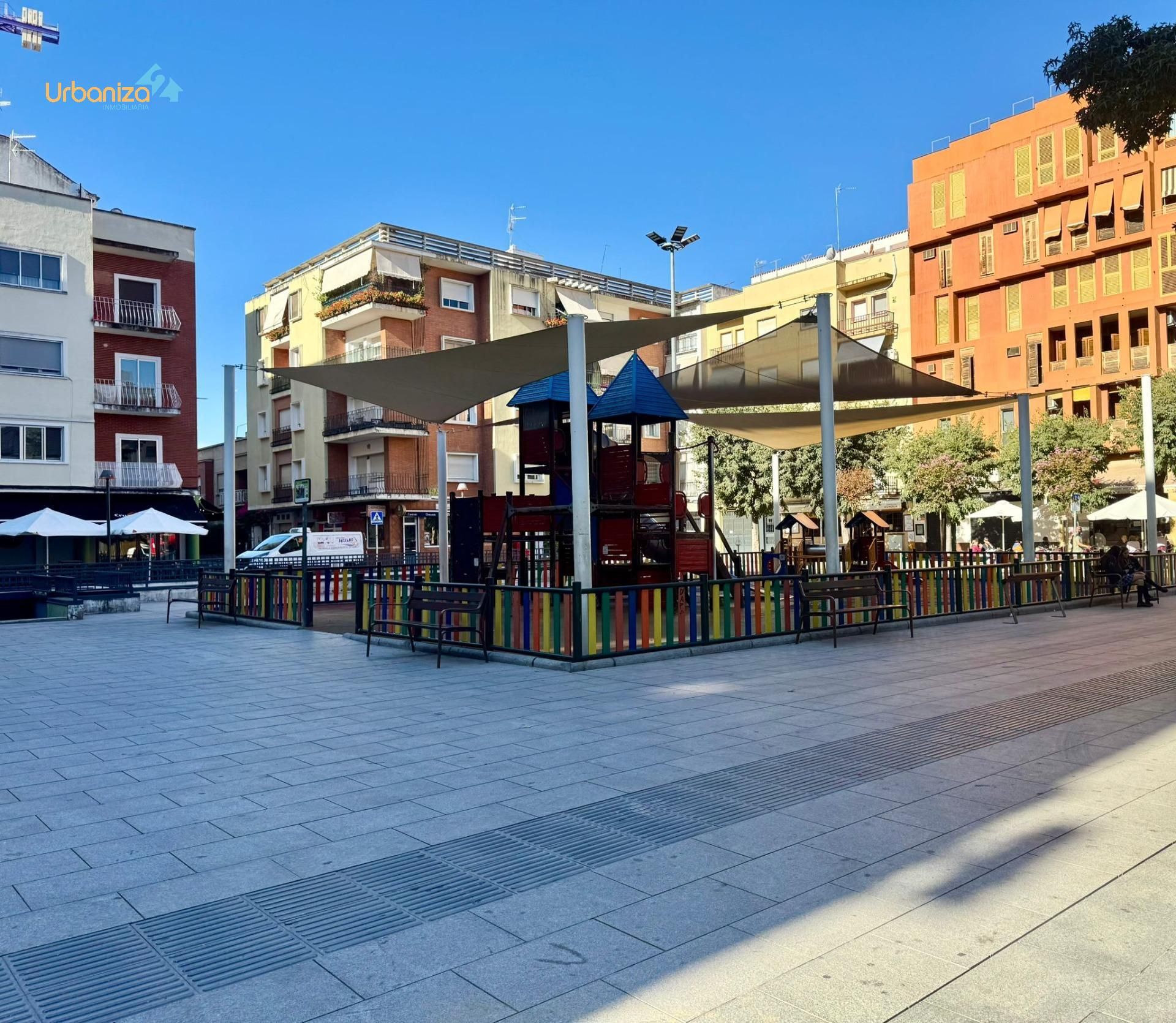 Exterior view of Flat for sale in Badajoz Capital