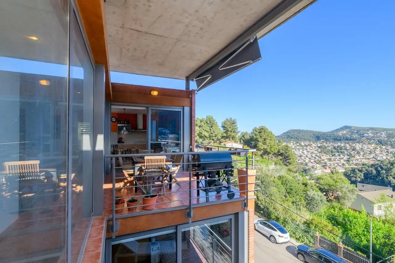Terraza de Casa o chalet en venta en Vallirana con Aire acondicionado y Balcón