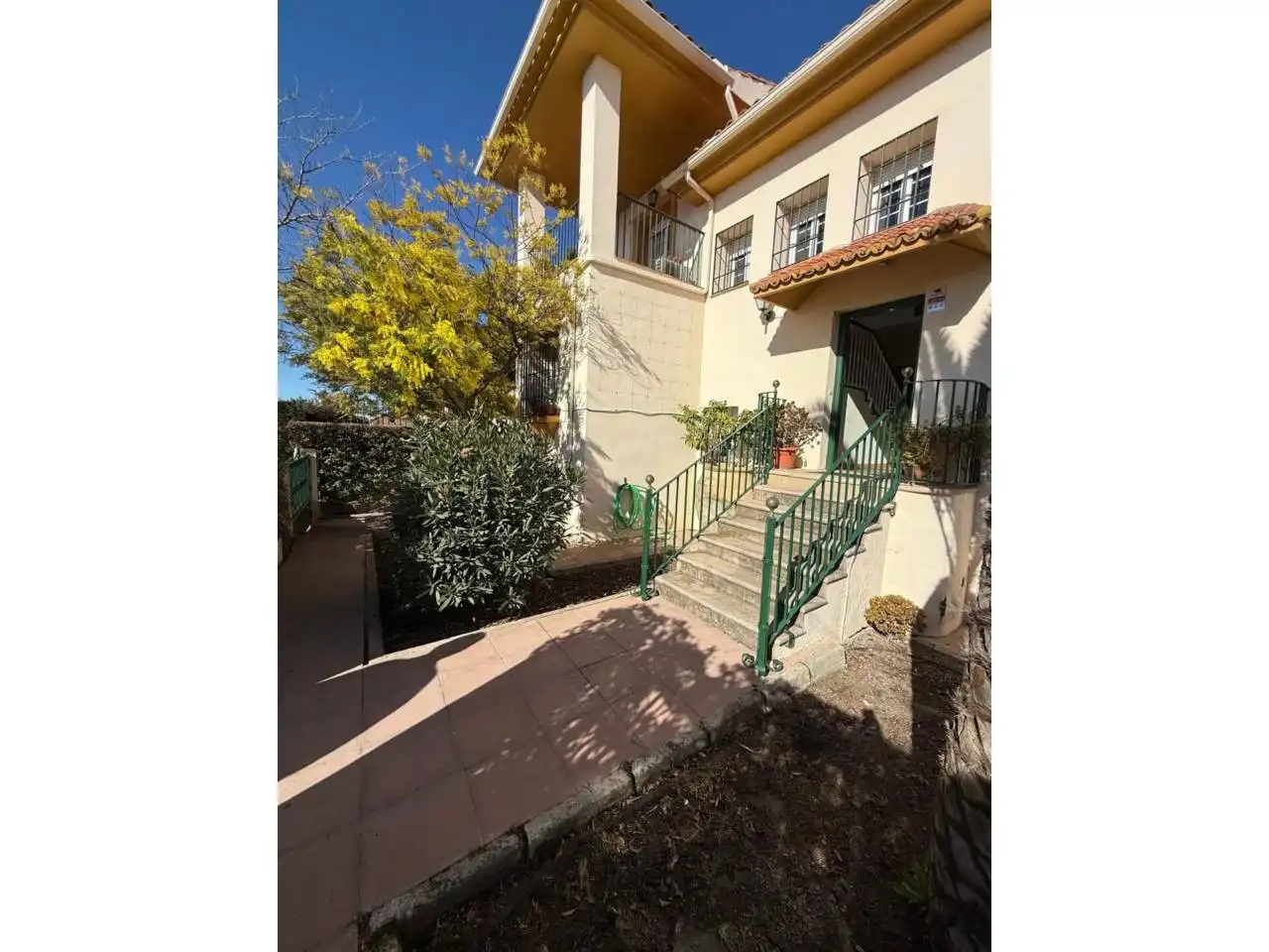 Exterior view of Houses for sale in Úbeda  with Heating, Private garden and Terrace