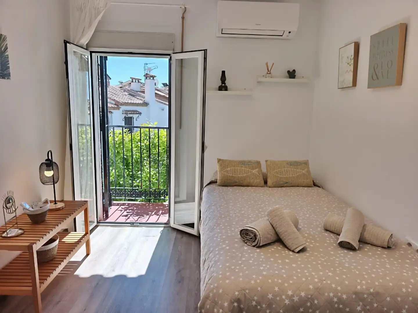 Habitación de Casa adosada de alquiler en Vélez-Málaga