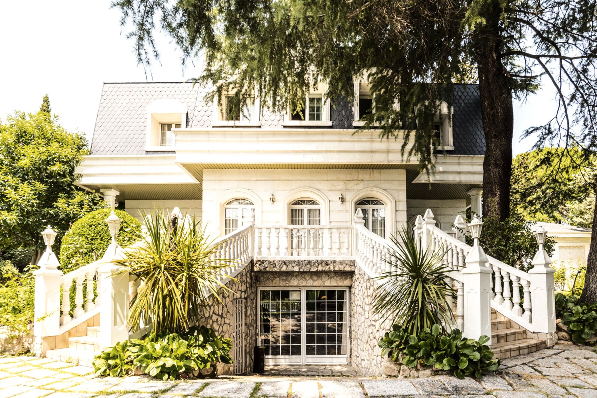 Vista exterior de Casa o chalet en venta en  Madrid Capital con Aire acondicionado, Calefacción y Jardín privado