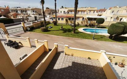 Jardí de Apartament en venda en Orihuela amb Terrassa, Piscina i Moblat
