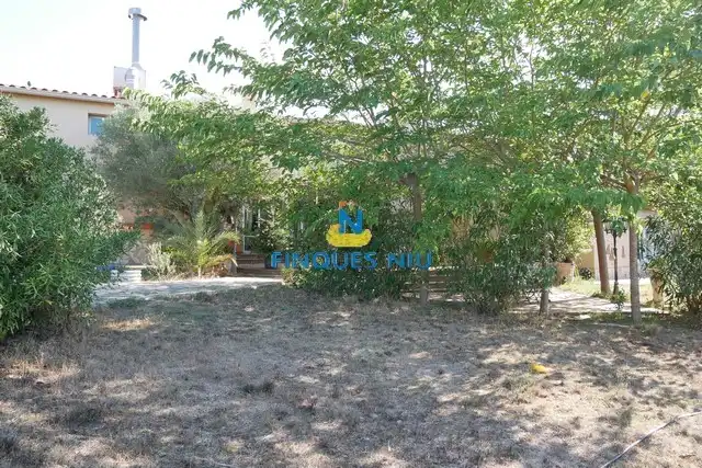Casa con piscina en venta en Carrer Sant Martí, imagen 13