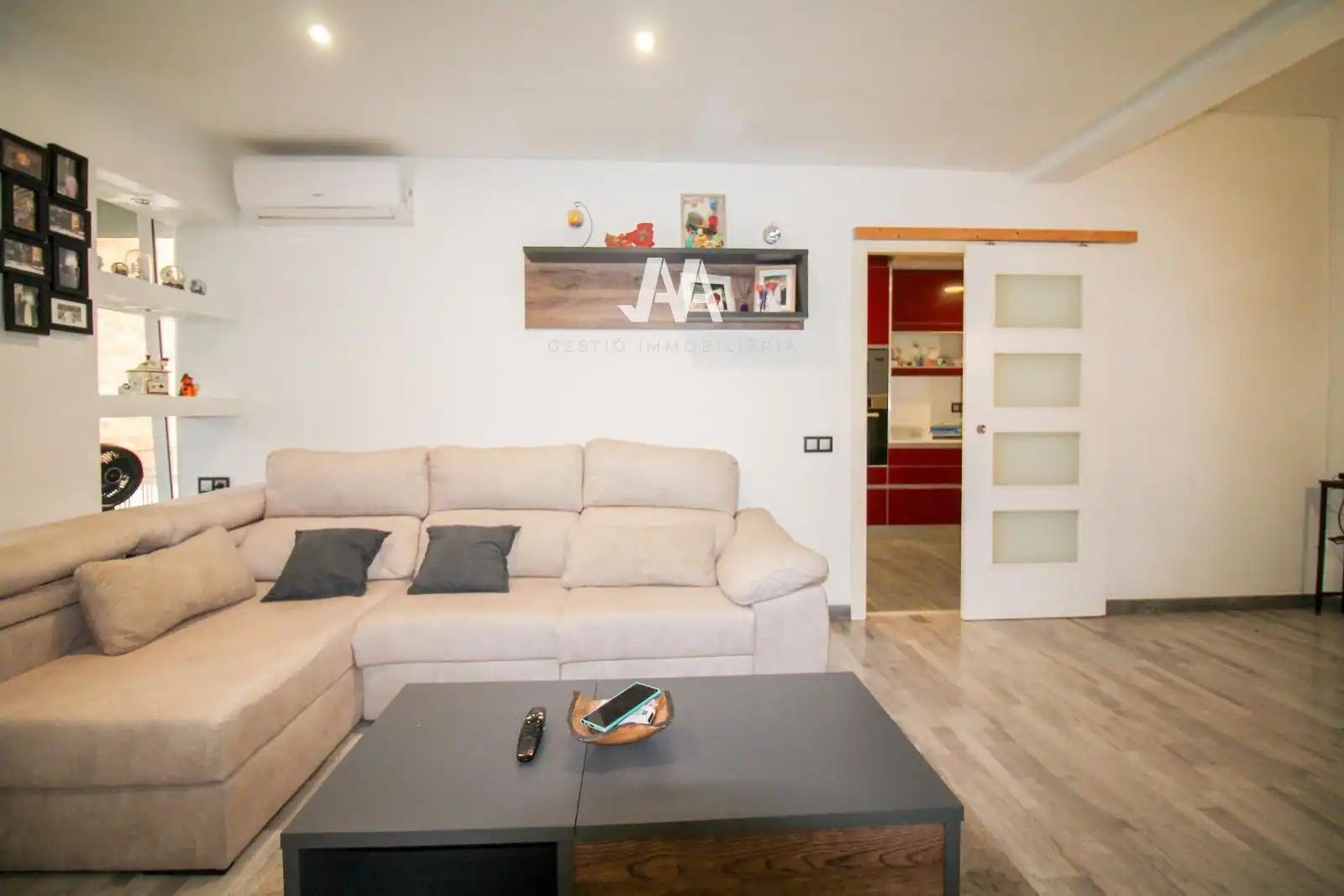 Piso con terraza en venta en El Poble Sec, imagen 8