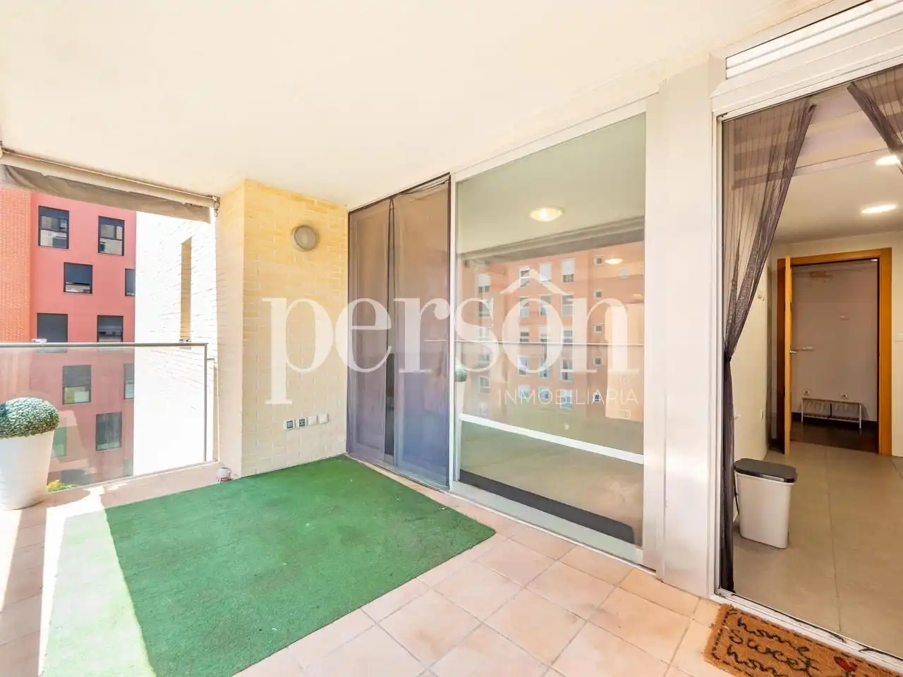 Terrace of Flat for rent in Valencia  with Air Conditioner, Balcony and Community pool