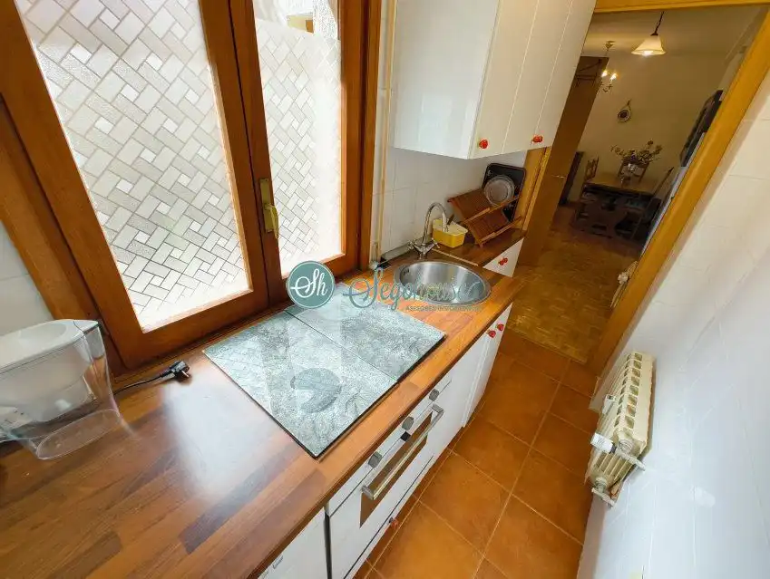Cocina de Piso en venta en Segovia con Calefacción, Parquet y Terraza