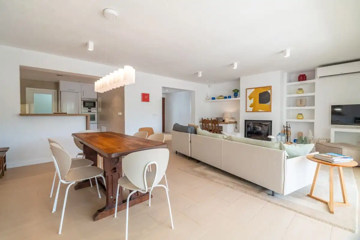 Casa a schiera con terrazza in vendita a Carrer París, imagen 13
